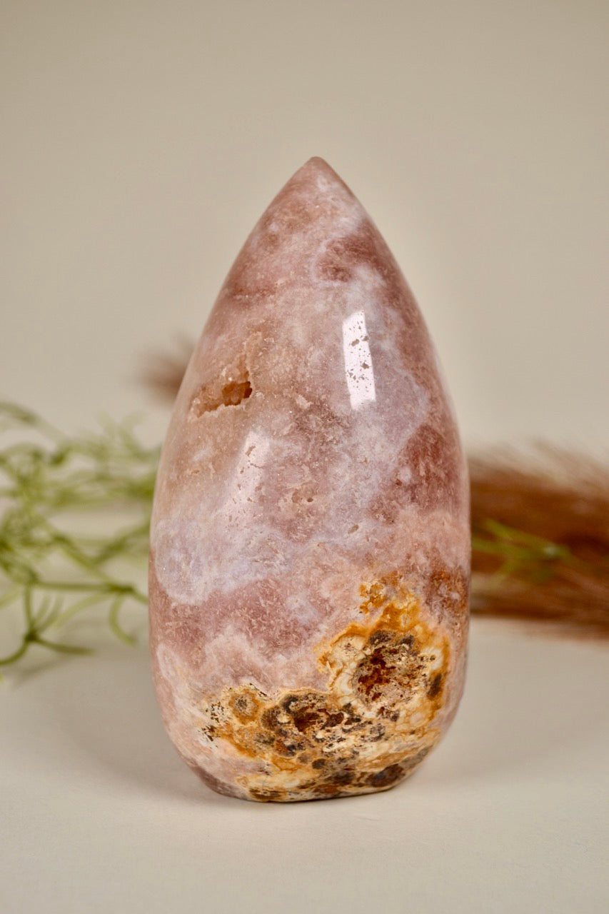 Pink Amethyst Chubby Petal Flame