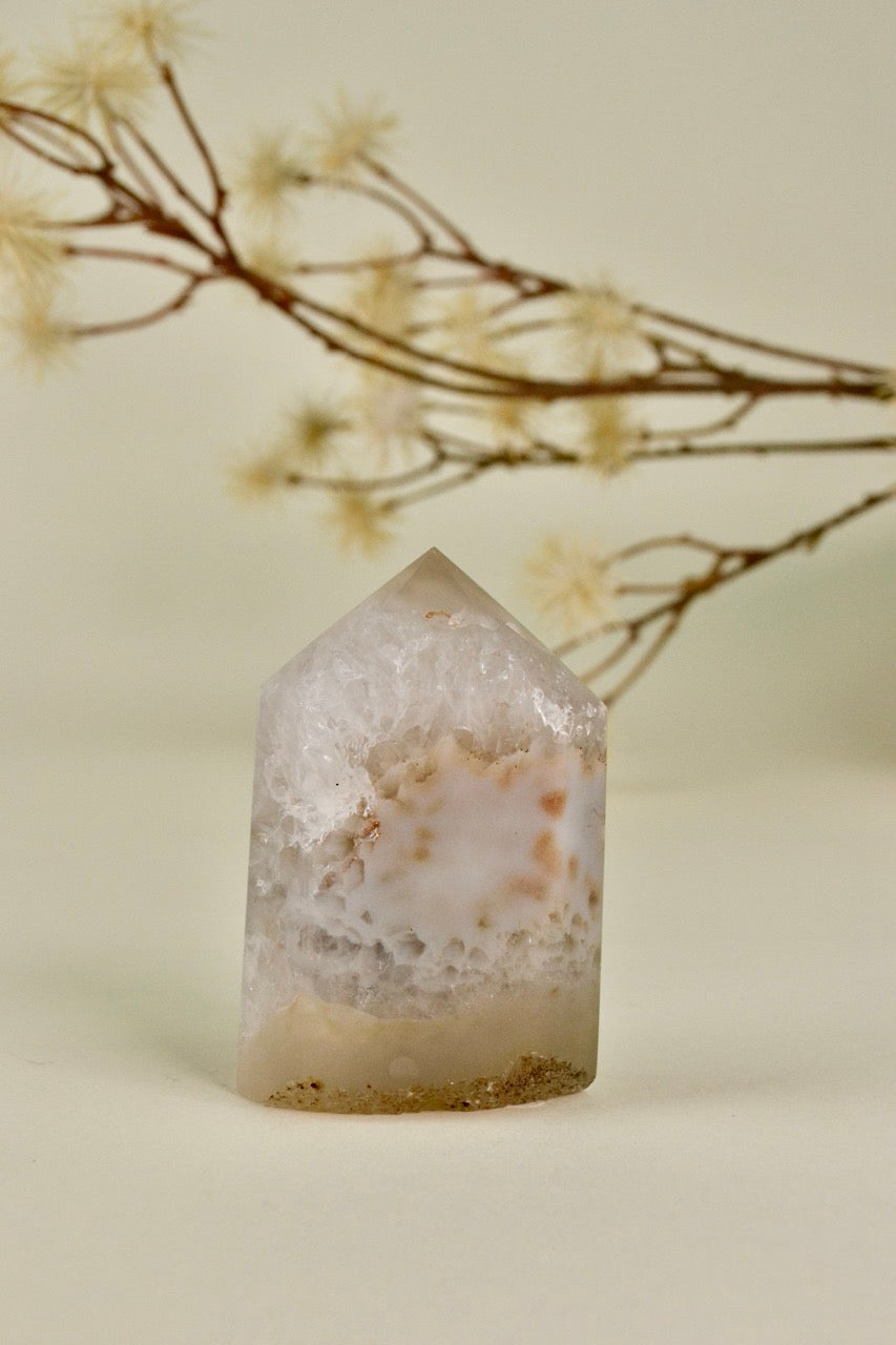 Druzy Agate Tower A