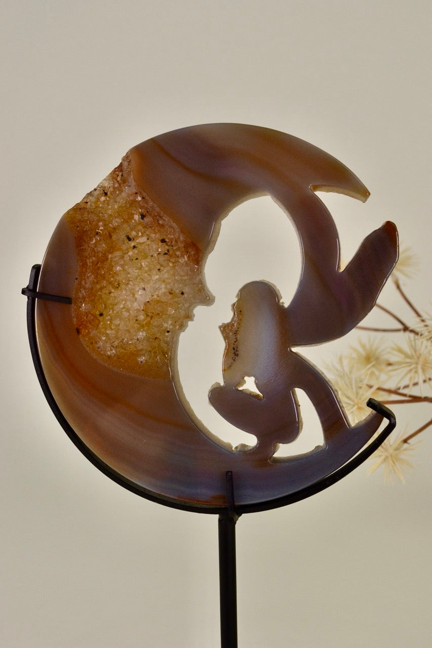 Large Agate Fairy Moon on Stand A