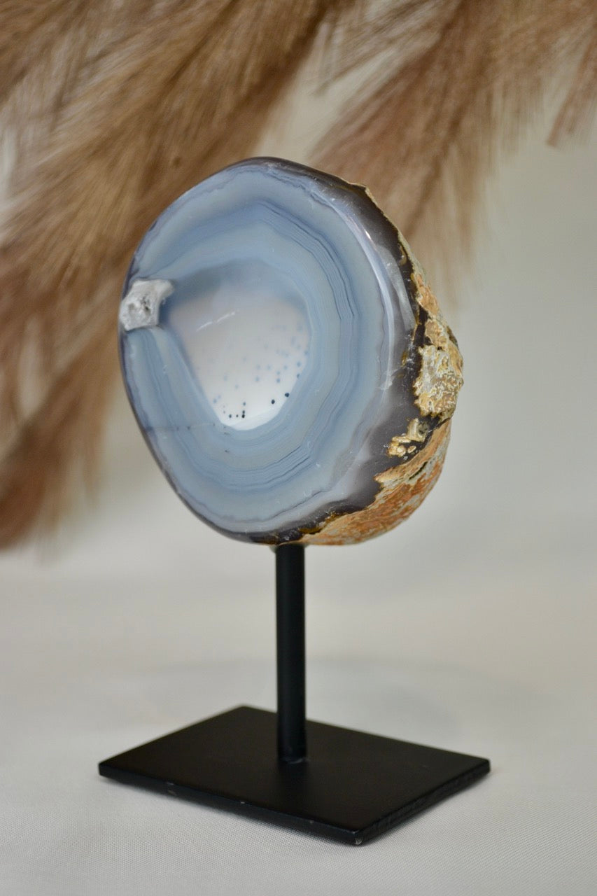 Agate on Stand B