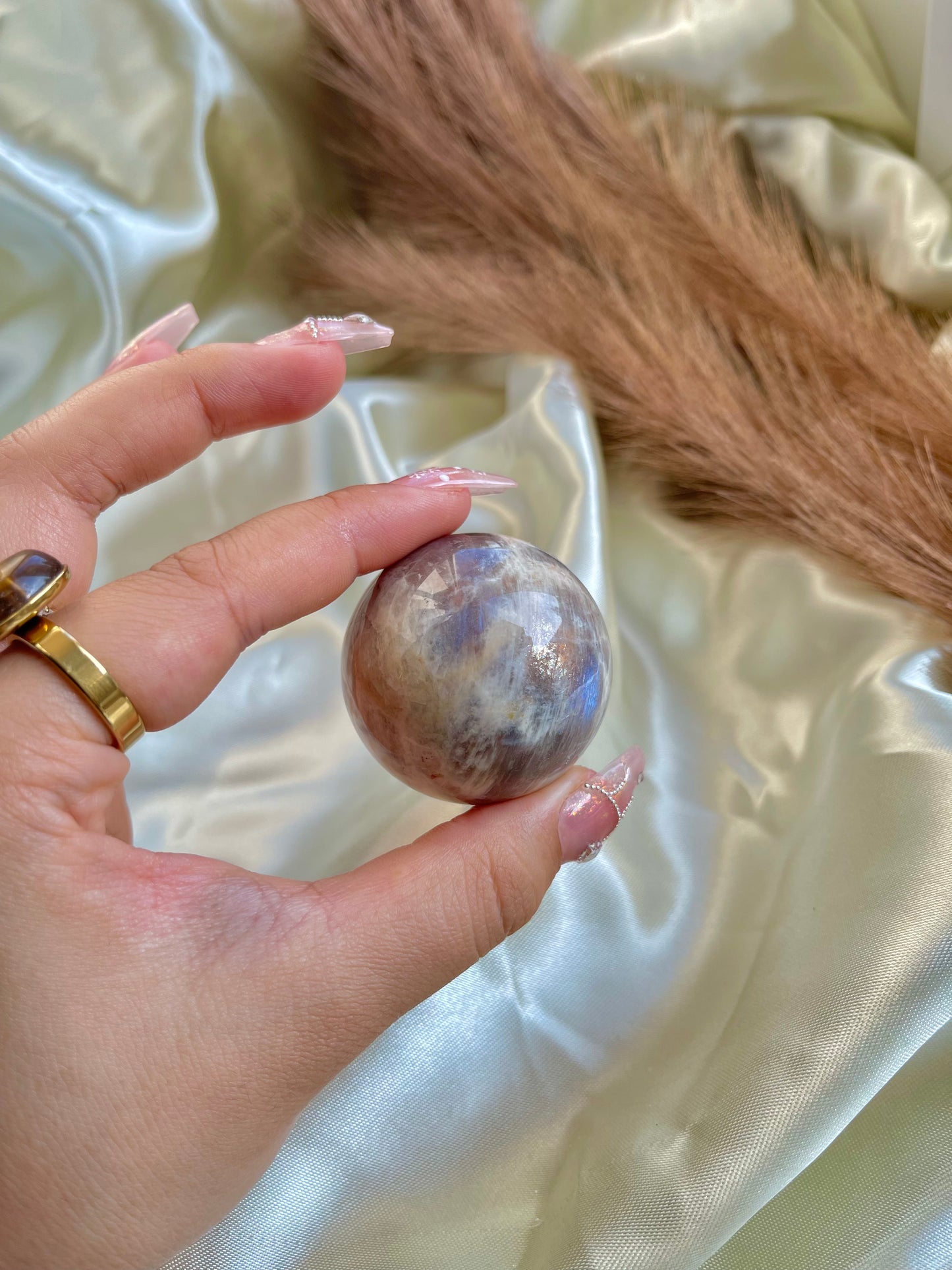 Sunstone Moonstone sphere (small)