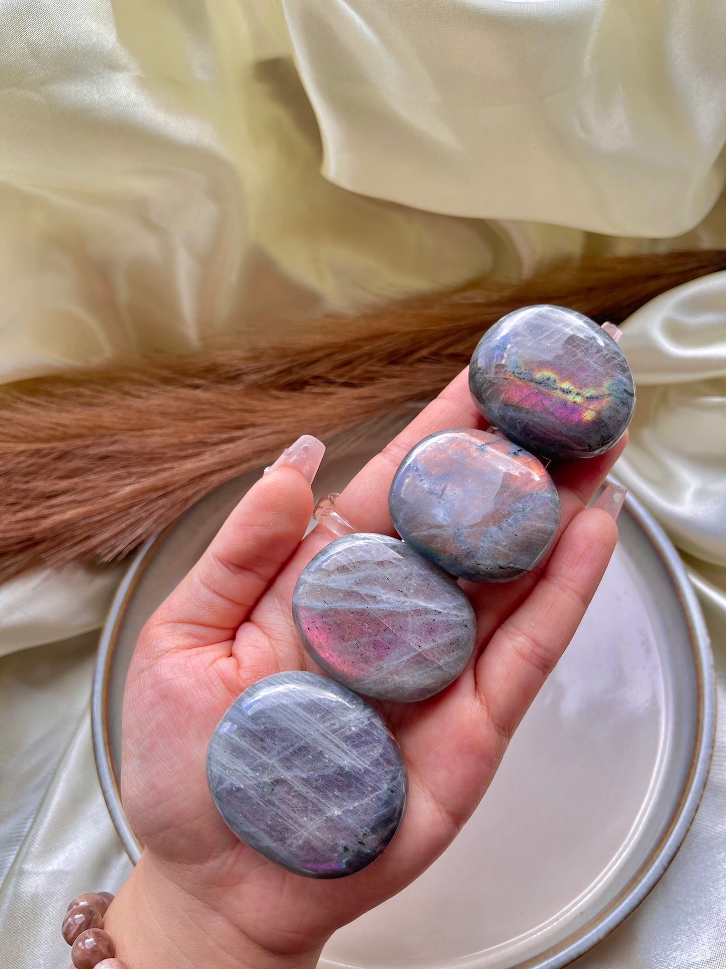 Labradorite palm stone (small)