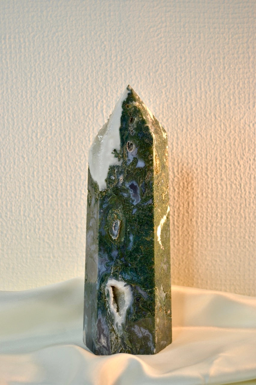 Big Moss Agate Tower