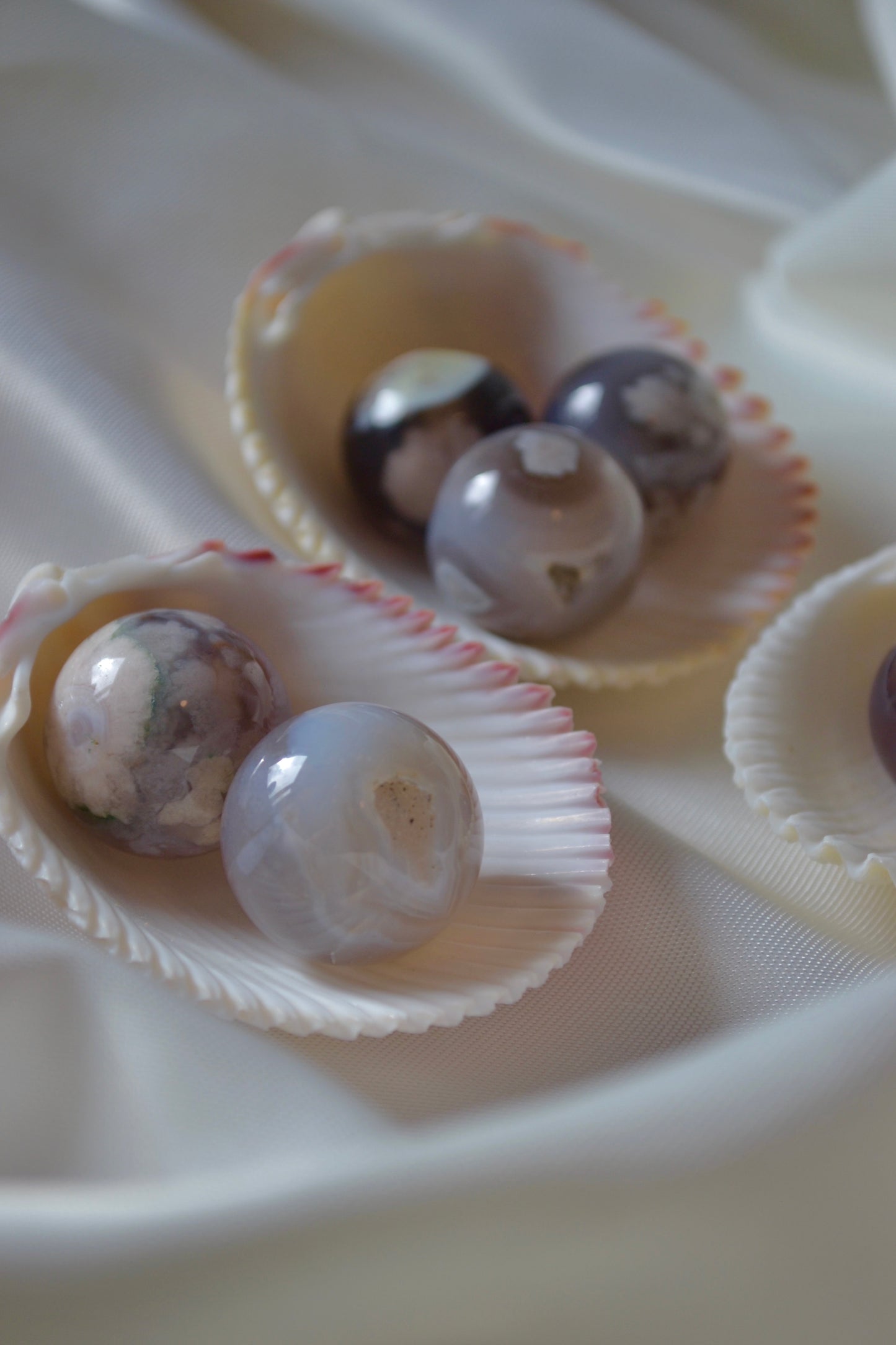 Black Flower Agate Mini-Sphere